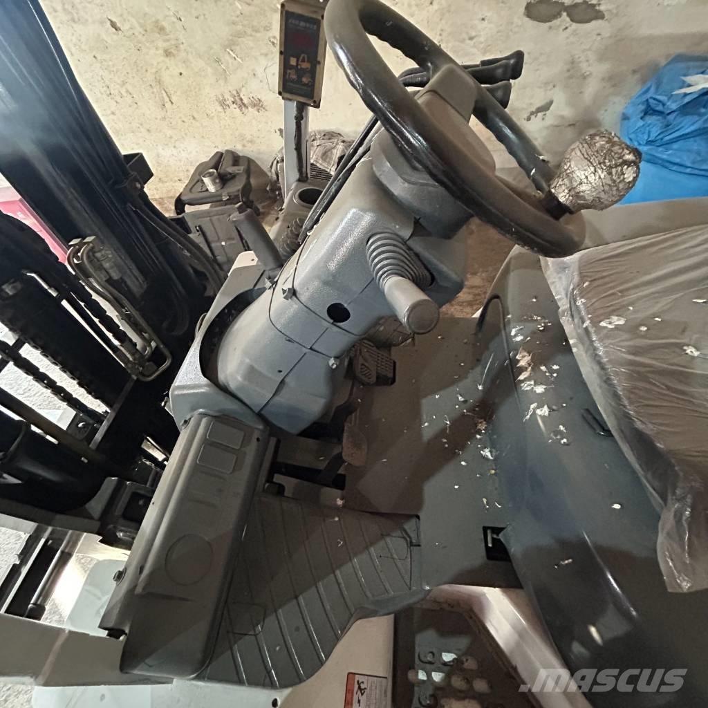 TCM FD35 Dieselové vozíky