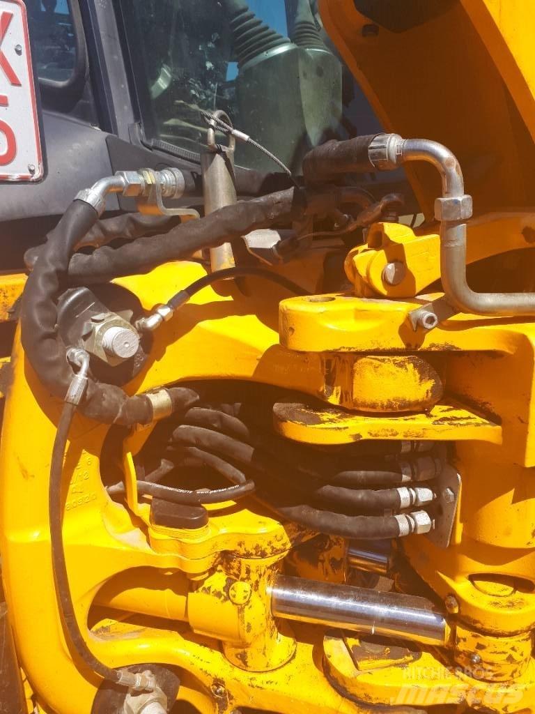 JCB 3 CX Rýpadlo-nakladače