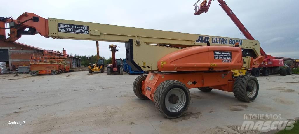 JLG 1250 AJP Kĺbové plošiny
