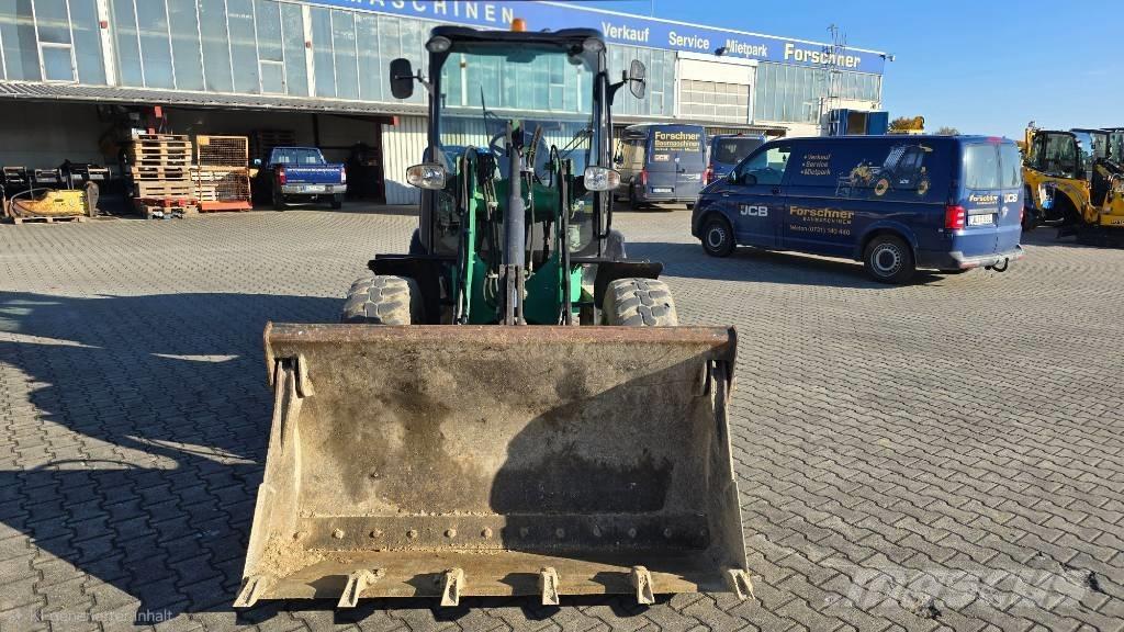JCB 406 Kolesové nakladače