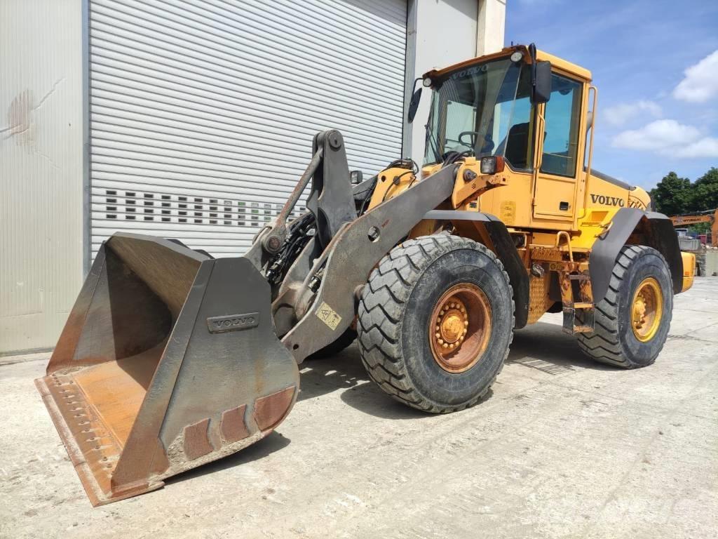 Volvo L 90 E Kolesové nakladače