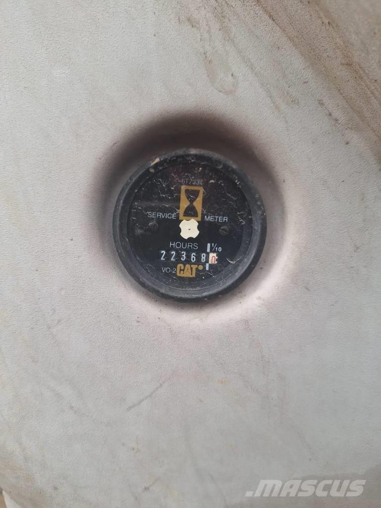 CAT 317 Pásové rýpadlá