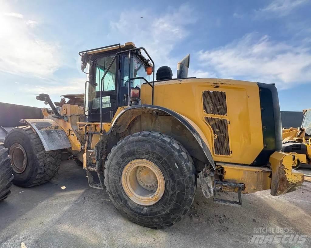 CAT 966MXE Kolesové nakladače