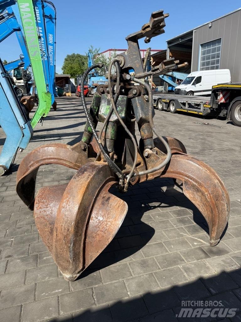 Fuchs MHL 340  A Stroje pre manipuláciu s odpadom
