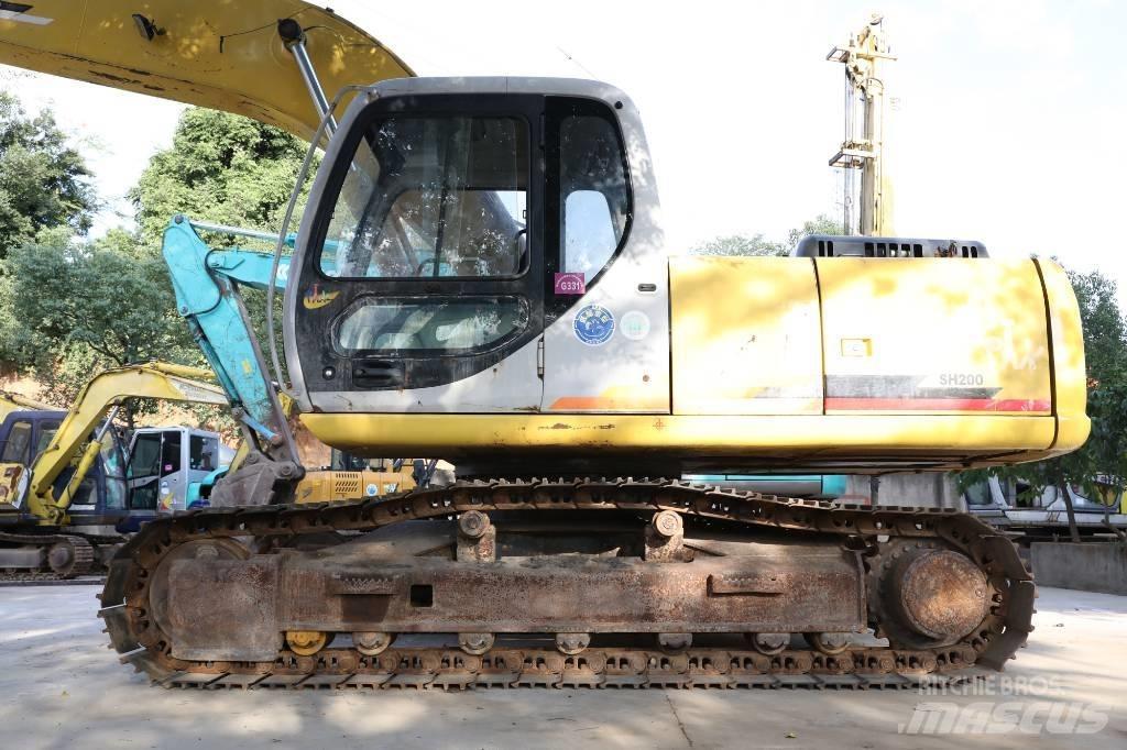 Sumitomo SH200A3 Pásové rýpadlá