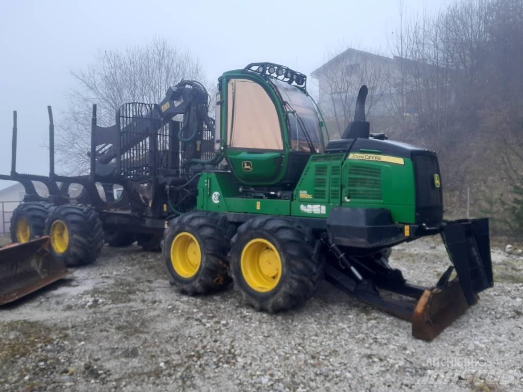 John Deere 1510G Lesné traktory