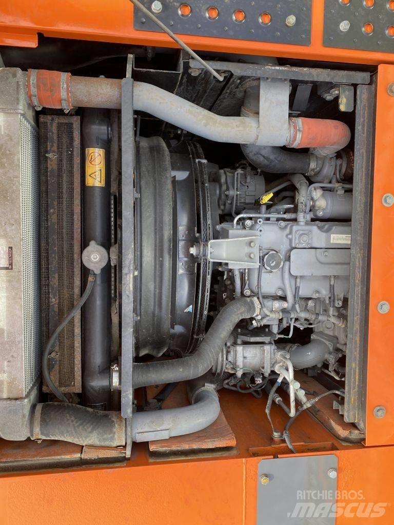 Hitachi ZX 140 W-3 Kolesové rýpadlá