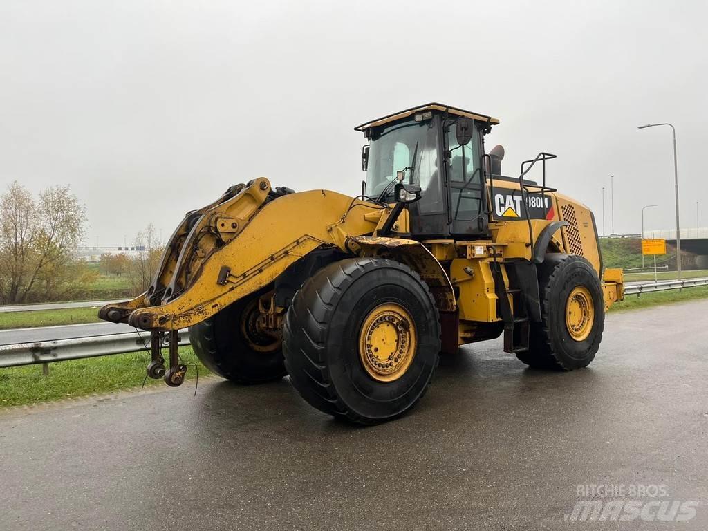 CAT 980M Kolesové nakladače