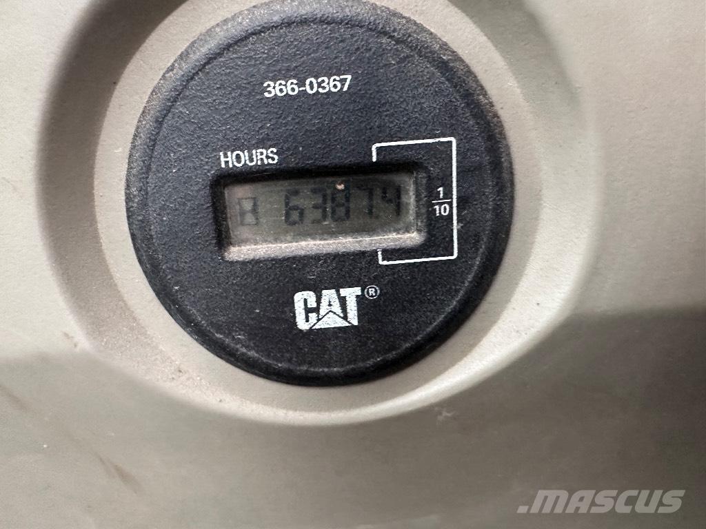 CAT 329 E LR Demolačné rýpadlá