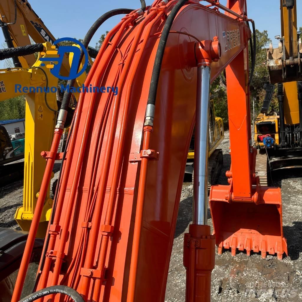 Hitachi ZX 240-3 Pásové rýpadlá