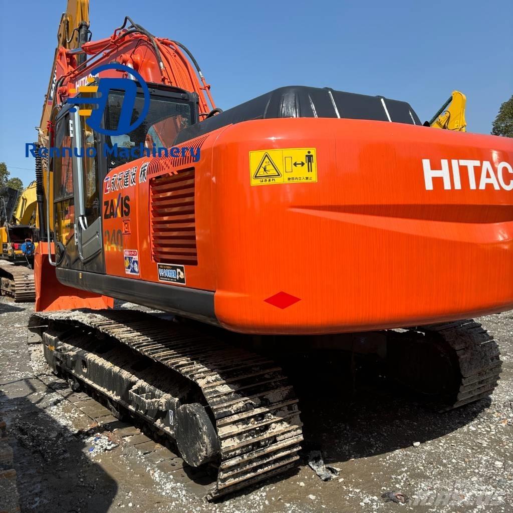 Hitachi ZX 240-3 Pásové rýpadlá