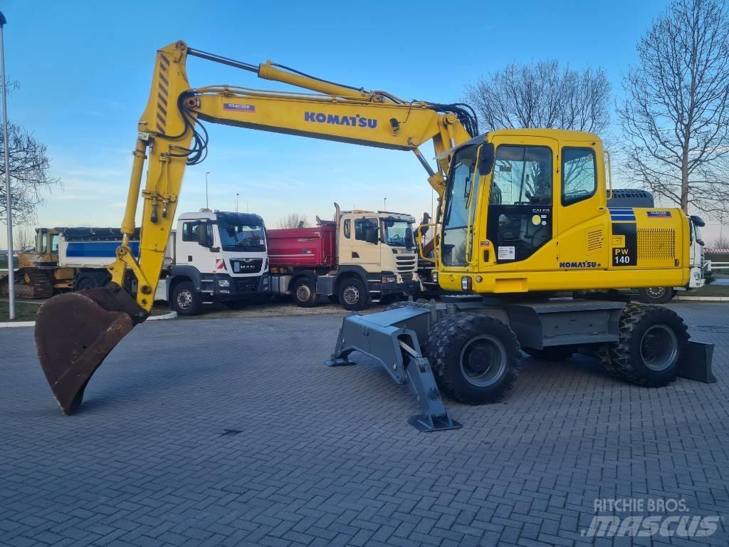 Komatsu PW 140-7 Kolesové rýpadlá