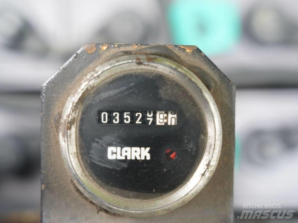 Clark EM 15 Akumulátorové vozíky