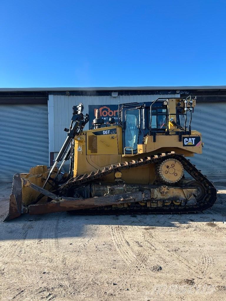CAT D 6 T LGP Pásové dozéry