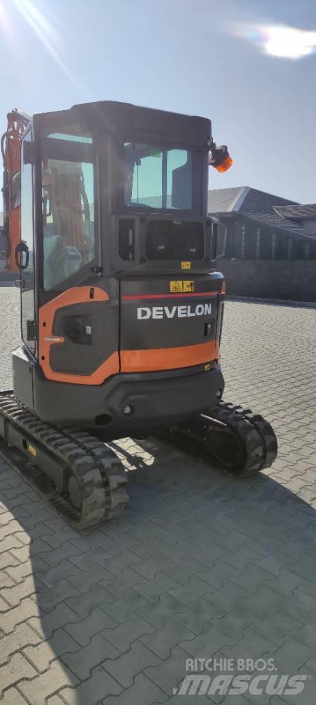 Develon DX 27 Z-7 Mini rýpadlá < 7t