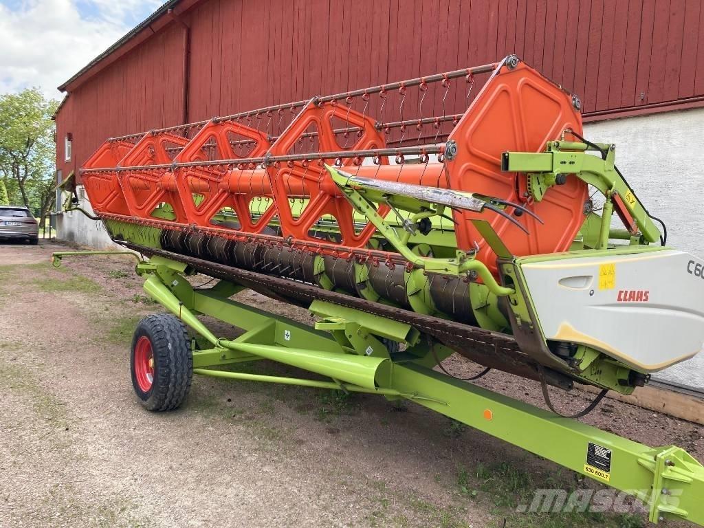 CLAAS Tucano 430 Kombinované zberacie stroje