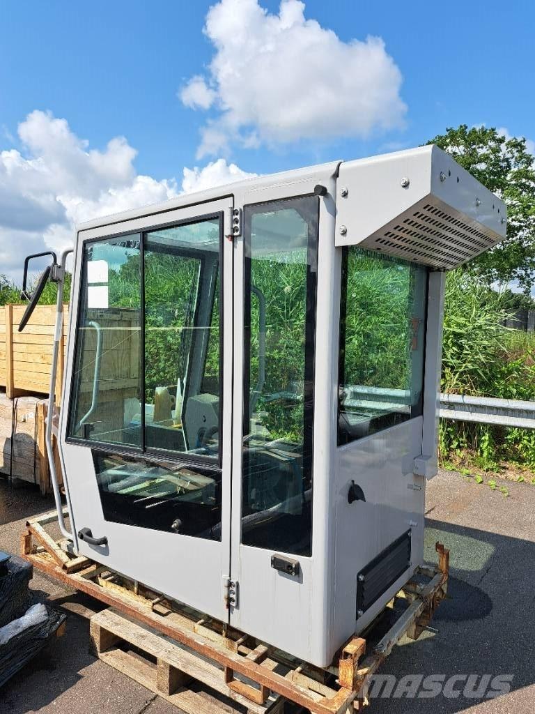 Fuchs D & E Cabin Kabíny a interiér
