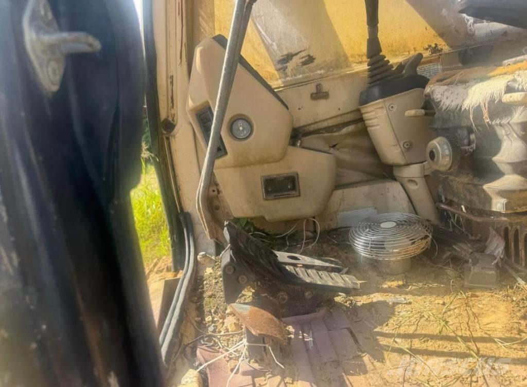 CAT 315 L Pásové rýpadlá