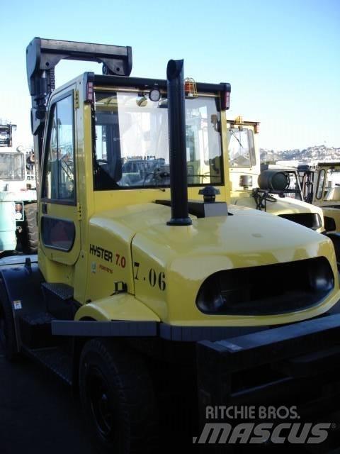Hyster H 7.0 FT Prístavné nakladače