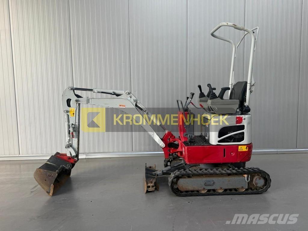 Takeuchi TB 210 R Mini rýpadlá < 7t