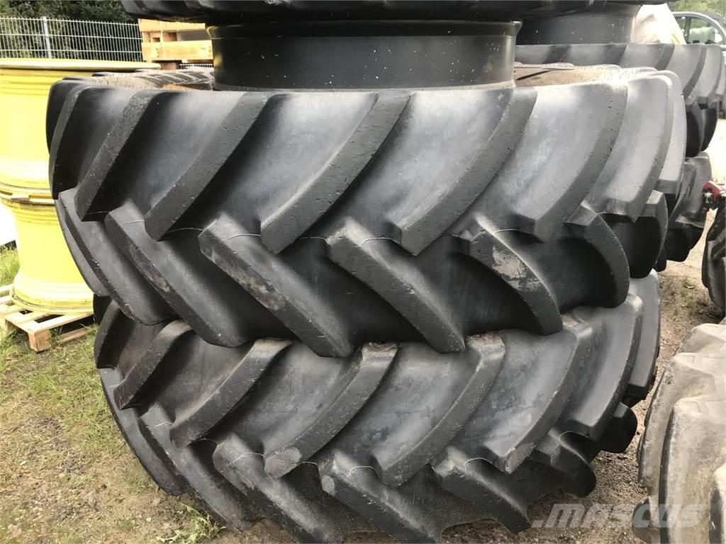 Mitas 680/80R42 Pneumatiky, kolesá a ráfiky