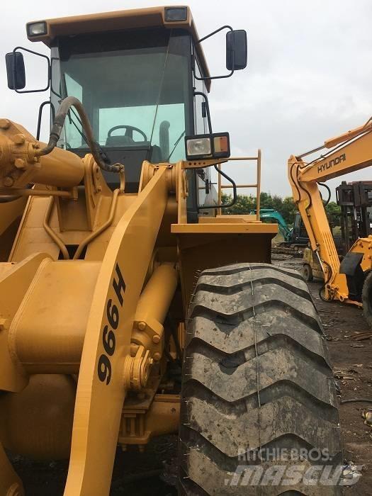 CAT 966 H Kolesové nakladače