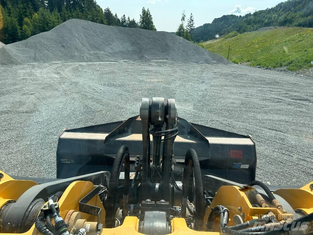 Volvo L 180 H Kolesové nakladače