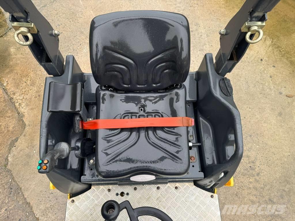 Bomag BW 120 AD-5 Tandemové valce