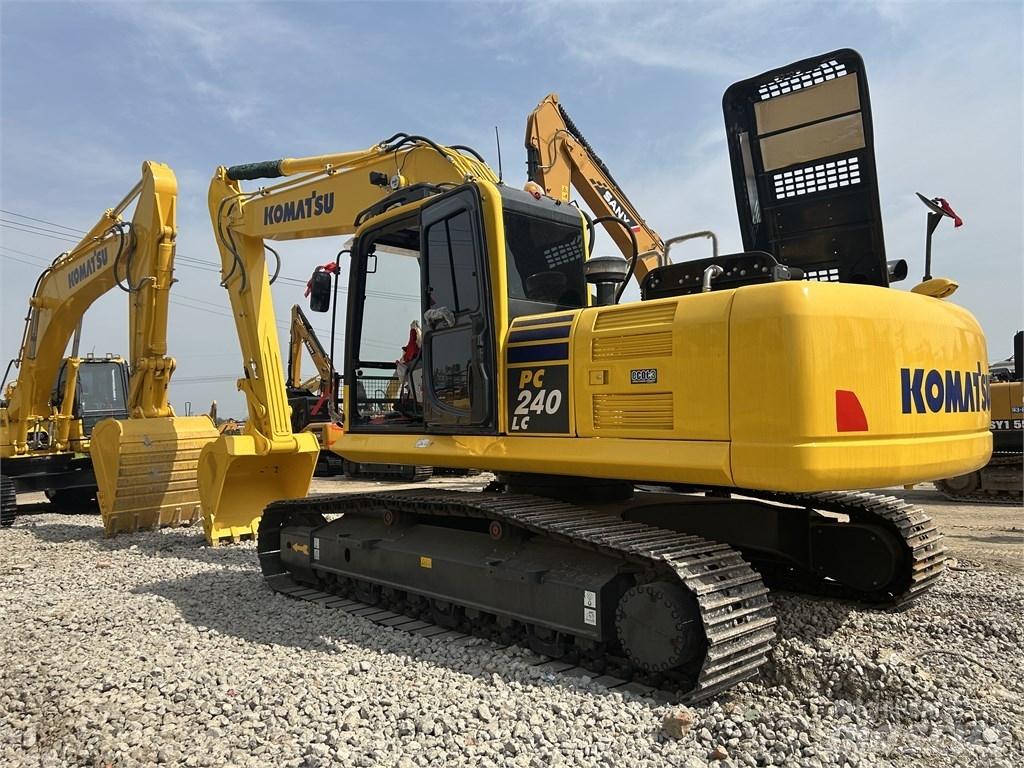Komatsu PC 240 Pásové rýpadlá