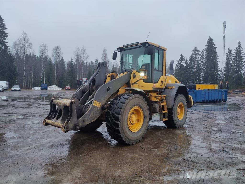 Volvo L90G Kolesové nakladače