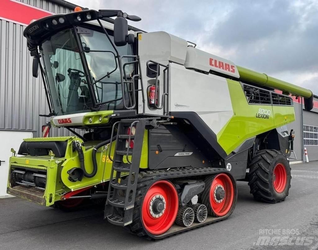 CLAAS 8700TT Kombinované zberacie stroje