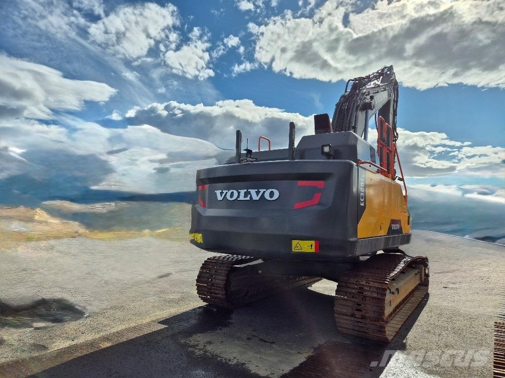 Volvo EC 380 EL Pásové rýpadlá