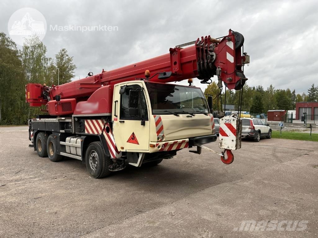 Terex TC 45 L Univerzálne terénne žeriavy