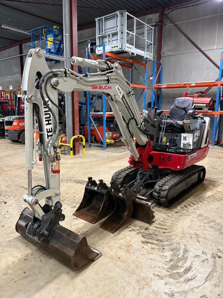 Takeuchi TB 225 Mini rýpadlá < 7t