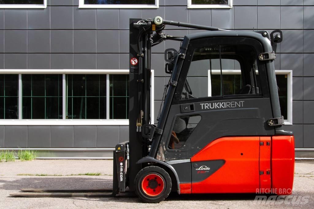 Linde E20L-02 Akumulátorové vozíky