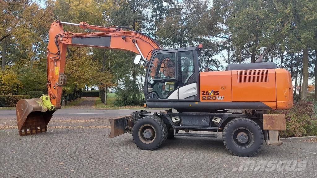 Hitachi ZX220W-5B Kolesové rýpadlá
