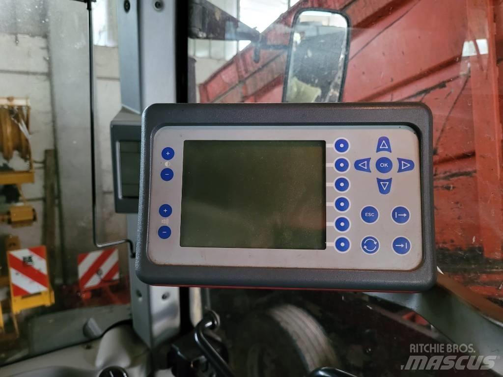 Kuhn VB 2160 Lisy na okrúhle balíky