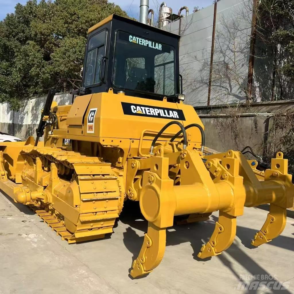 CAT D 7 G Pásové dozéry