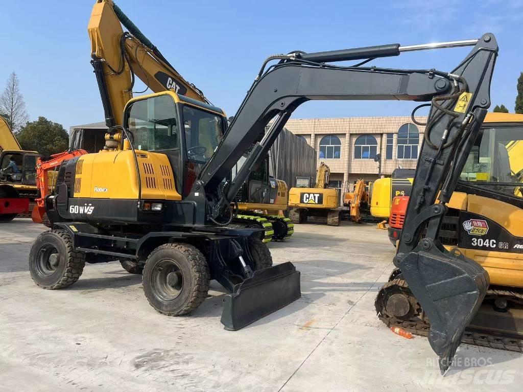 Hyundai R60W-9 Kolesové rýpadlá