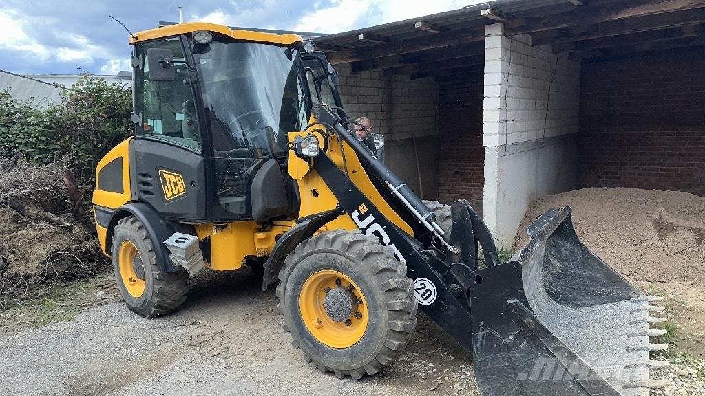 JCB 406 T 4 Kolesové nakladače