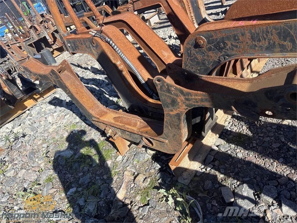 Komatsu 865 Ďalšie komponenty