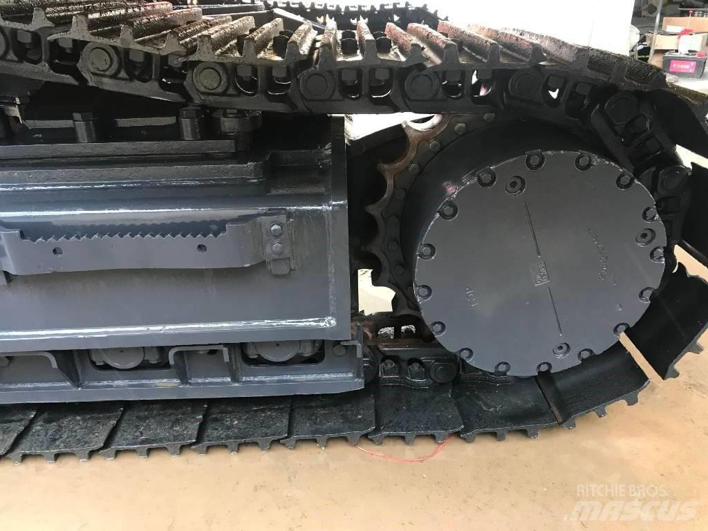 Komatsu PC450-7 Pásové rýpadlá