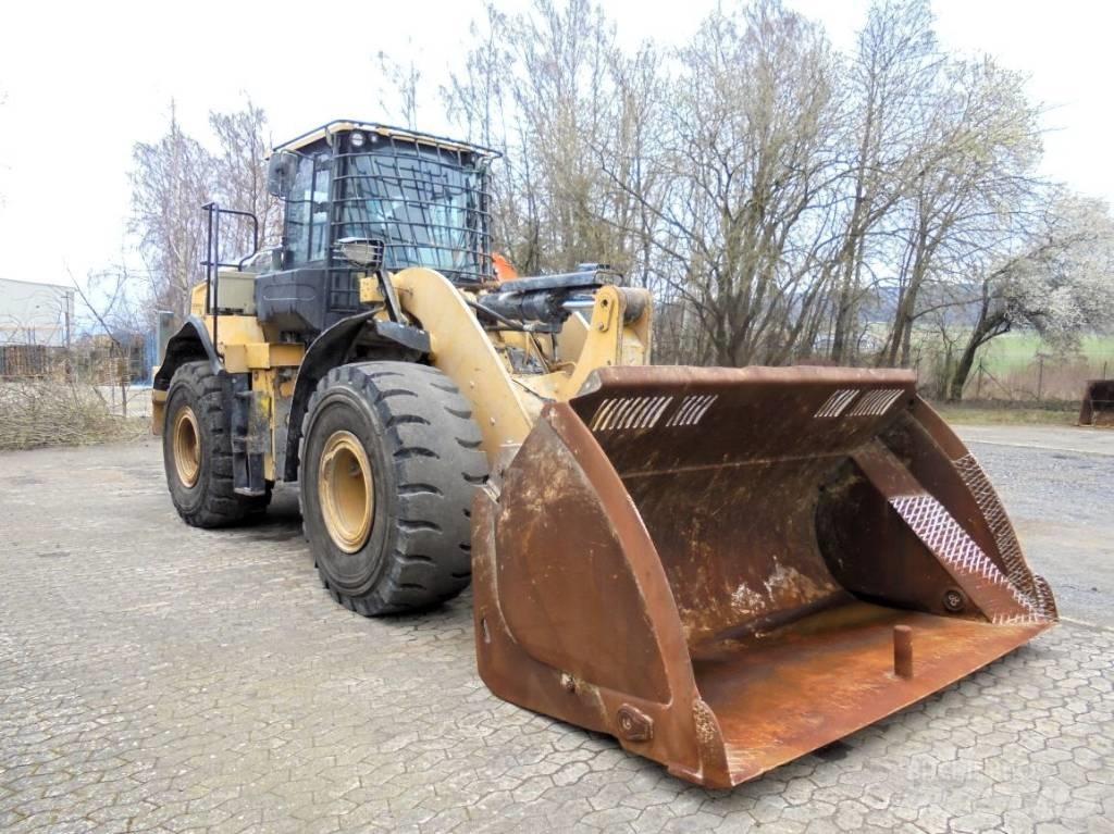 CAT 950 M Kolesové nakladače