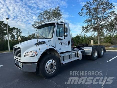 Freightliner M2 Ťahače