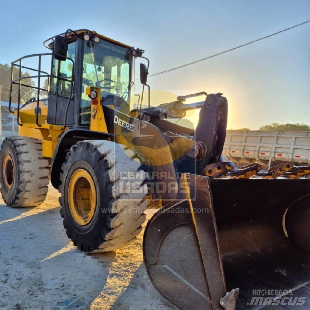 John Deere 724 K Kolesové nakladače