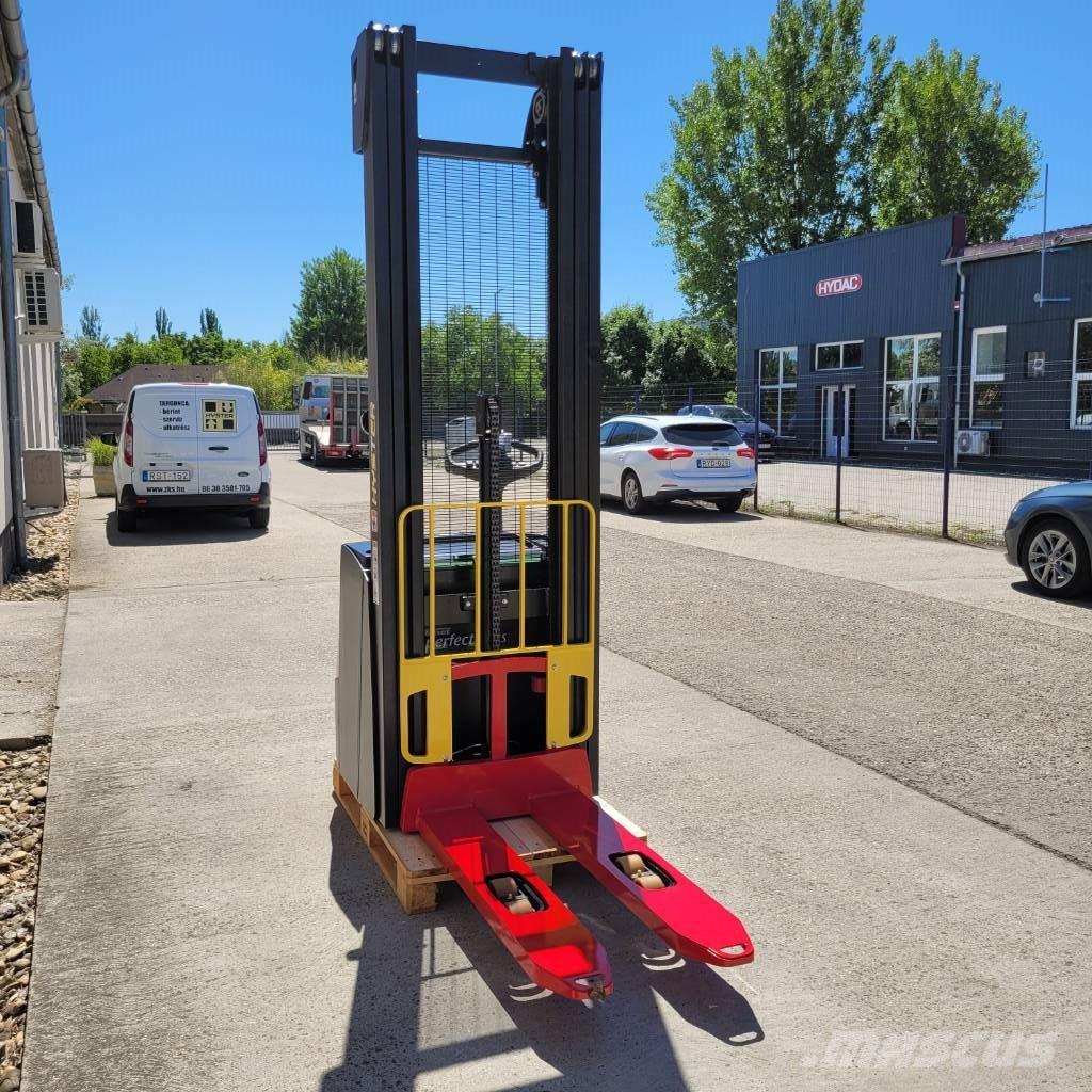 Hyster S 1.6 Ručne vedené vysokozdvižné vozíky