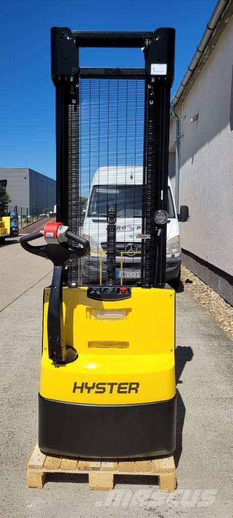 Hyster S 1.6 Ručne vedené vysokozdvižné vozíky