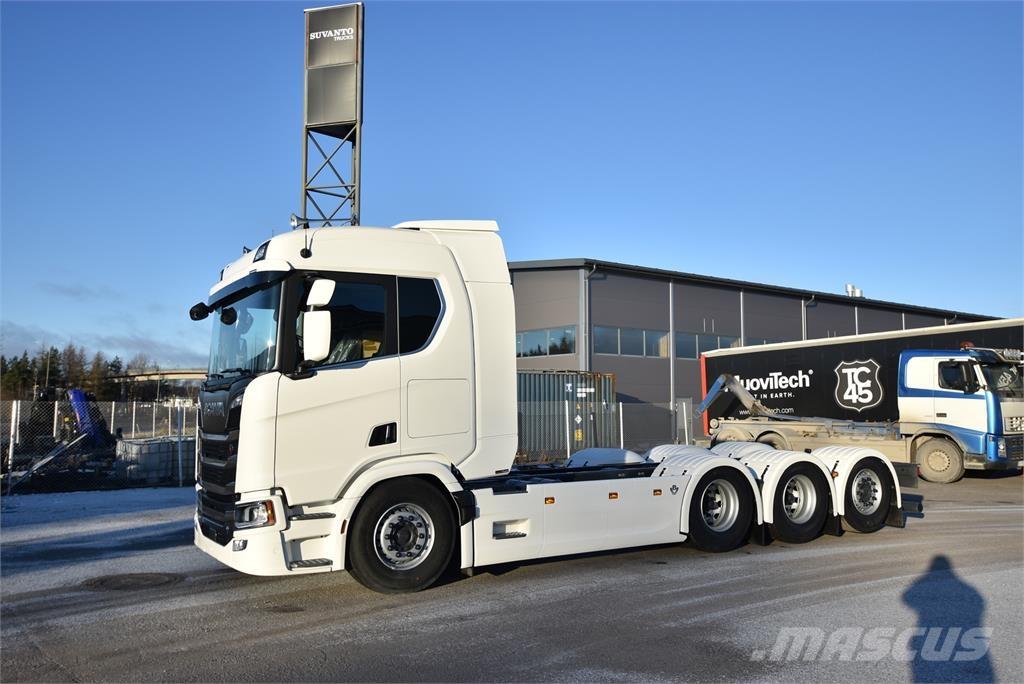 Scania R590 8X4 Nákladné vozidlá bez nadstavby