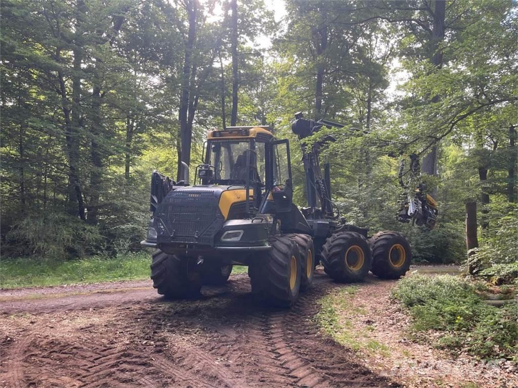 Ponsse Bear mit H8 Harvestory