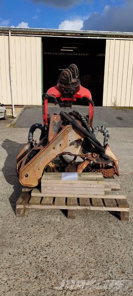 Komatsu 365.1 Žatevné hlavy